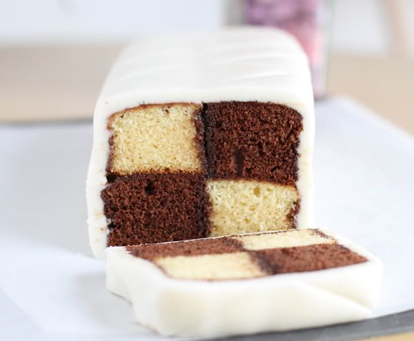 Battenberg Cake Recipe Site Bbcgoodfood Com Battenberg Cake Recipe Site Bbcgoodfood Com