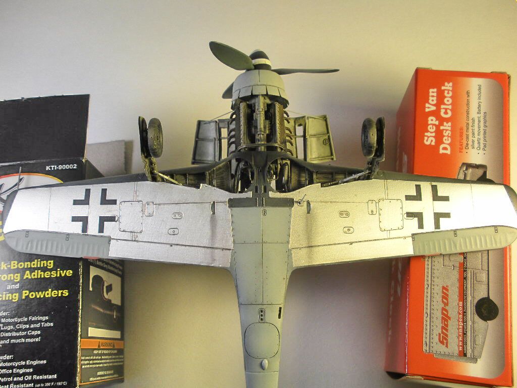 TamiyaFw190D-9Finished1002_zpsfc93320e.j