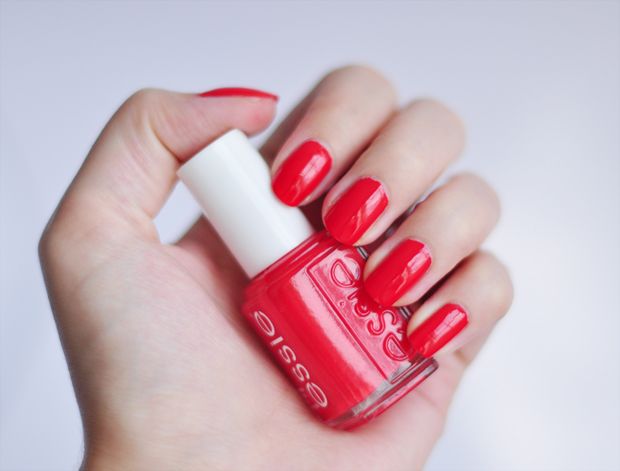  photo stylelabbeautyblognotdessiehipanemaswatchrednailpolish.jpg