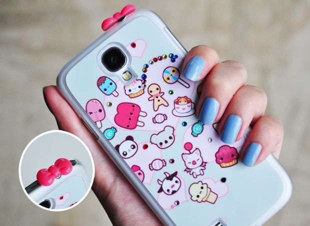  photo stylelablifestylebloggadgetssamsunggalaxys4cutesmartphonecasekawaiicharactershellokittybowdustplug.jpg