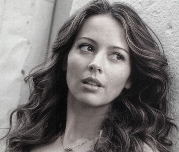 Amy Acker Mai 2012