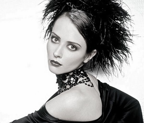 Amy Acker Mai 2012