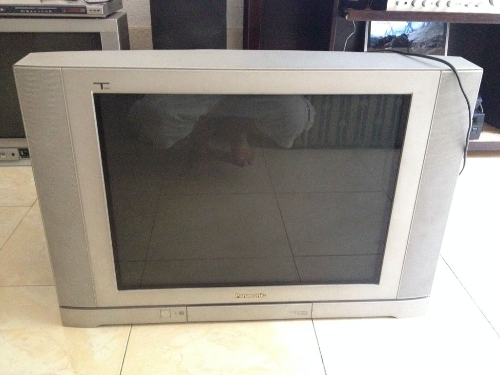 Cần ra đi gấp trong chiều nay tivi, loa bose mb4, và nhiều thứ linh tinh