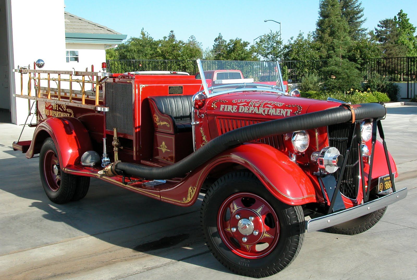 Armorama :: US WWII Fire Trucks