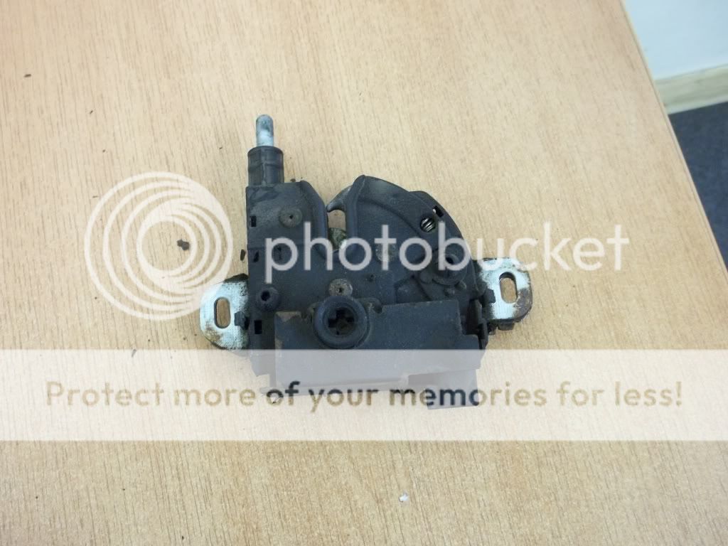 Ford focus bonnet open sensor #5